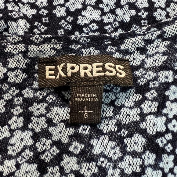 Express Babydoll Tank Top L Blue Navy Mesh Floral Ruffle V-Neck Smocked Waist - Picture 8 of 9
